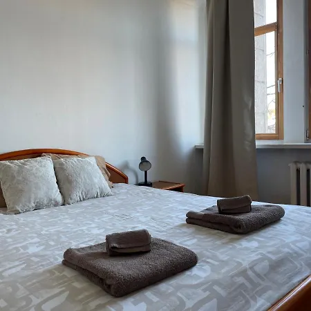 Apartament A Cozy With A Wonderful View Of The River In The Old Town Of
