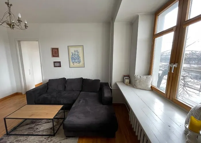 A Cozy With A Wonderful View Of The River In The Old Town Of Apartament *