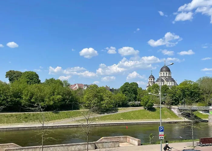 A Cozy With A Wonderful View Of The River In The Old Town Of Wilno